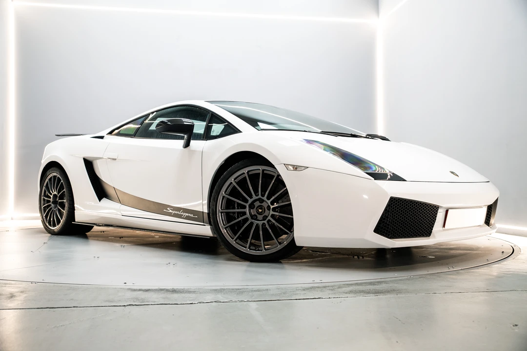 2009 Lamborghini Gallardo Superleggera - Image 14 of 31