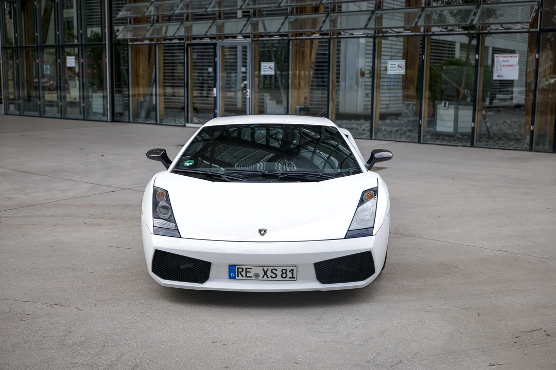 2009 Lamborghini Gallardo Superleggera - Image 2 of 31