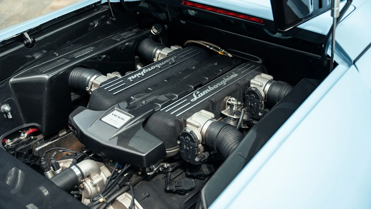 2009 Lamborghini Murcielago LP640 - Image 7 of 31