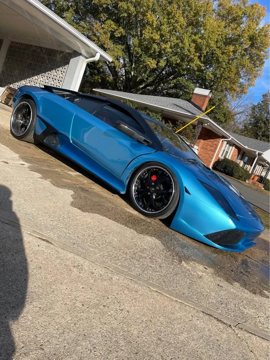 2009 Lamborghini Murcielago - Image 6 of 10