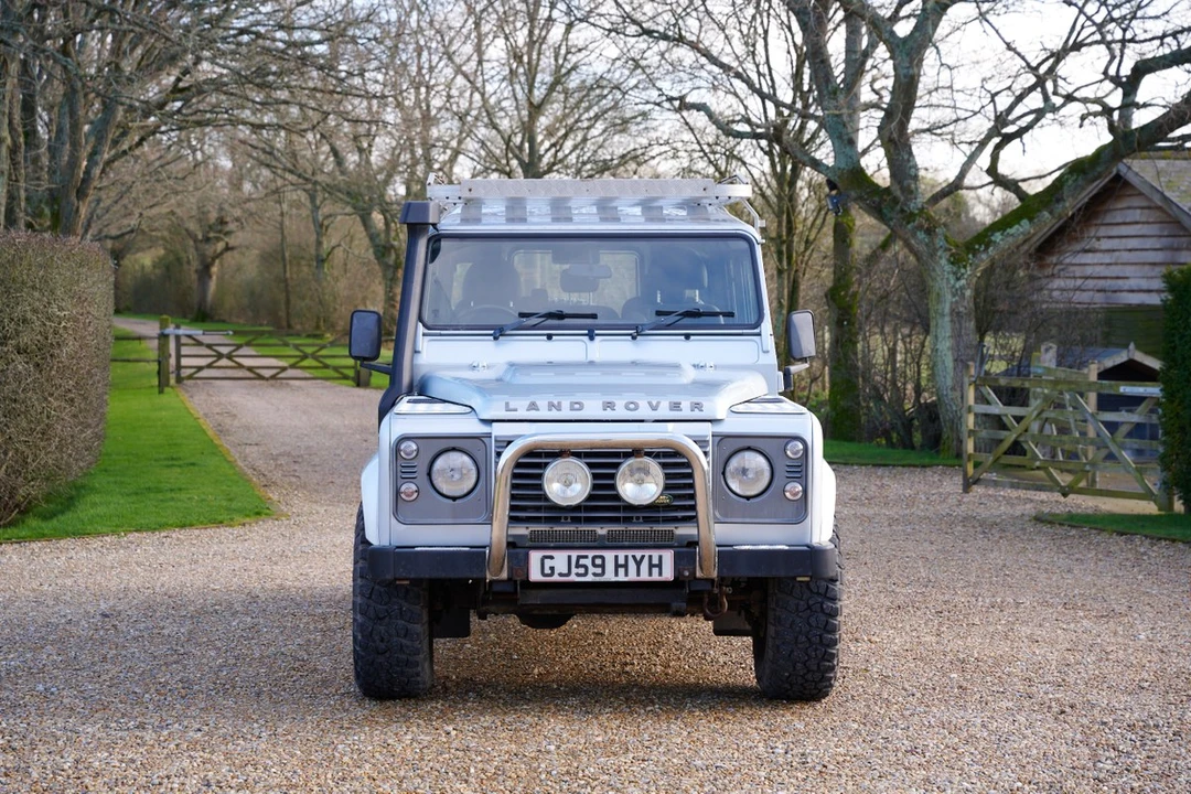 2009 Land Rover Defender 110 - Image 2 of 30
