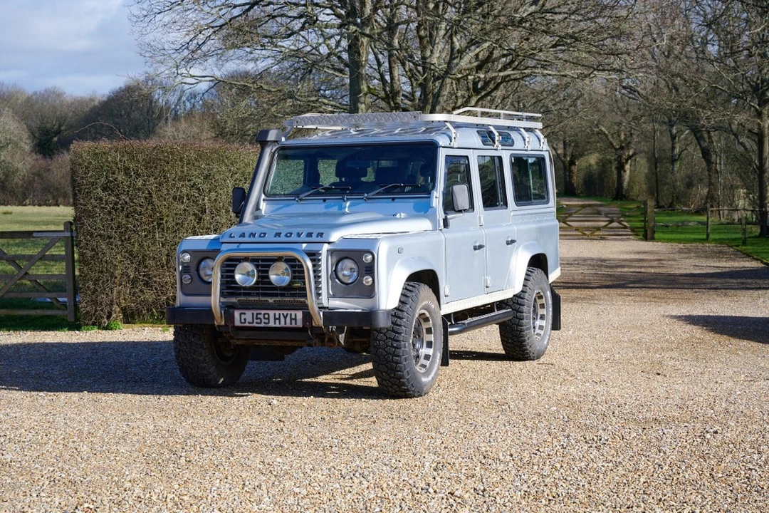2009 Land Rover Defender 110 - Image 22 of 30