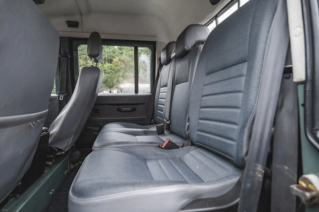 2009 Land Rover Defender 110 - Image 28 of 30