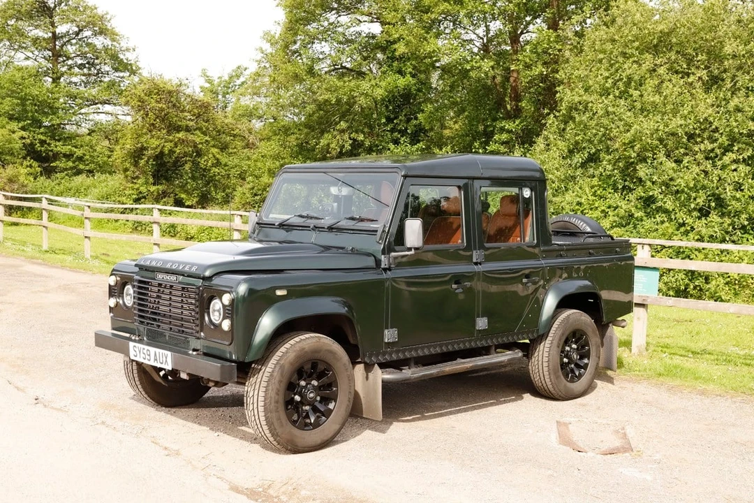 2009 Land Rover Defender 110 - Image 29 of 30