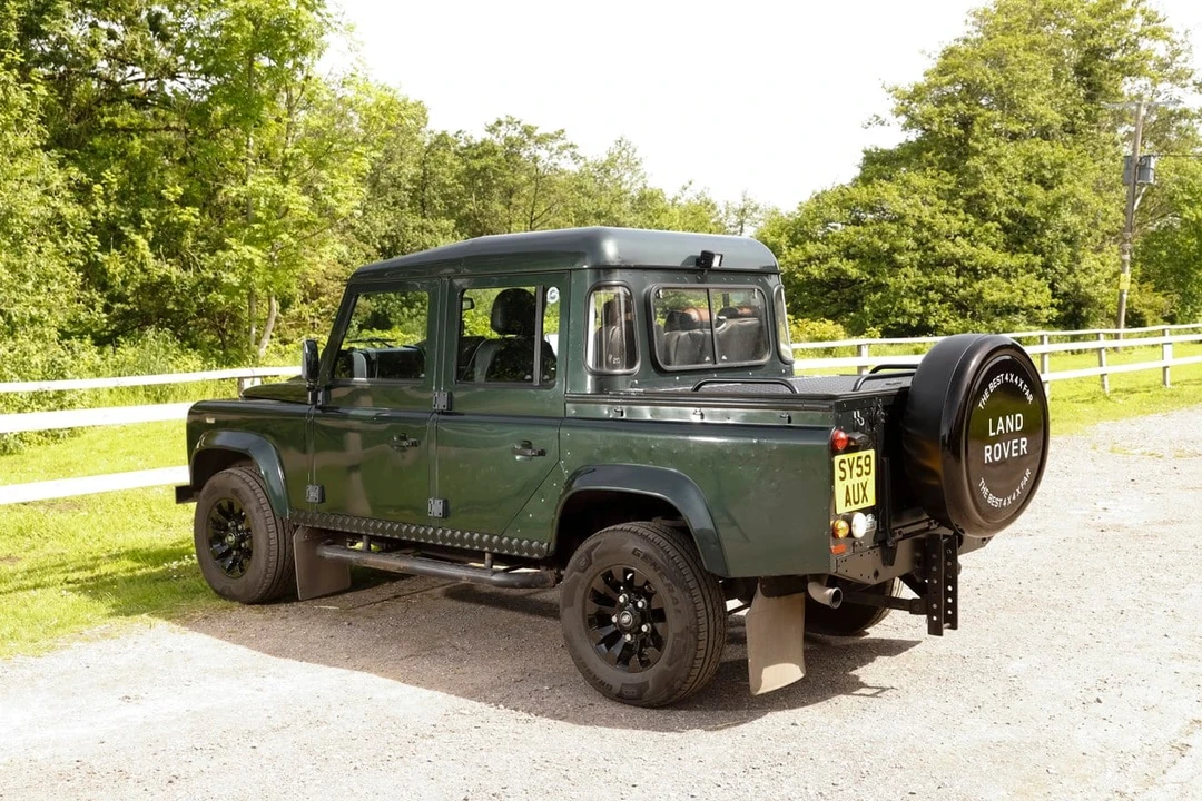 2009 Land Rover Defender 110 - Image 31 of 31