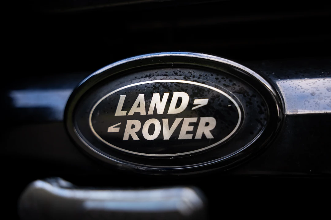 2009 Land Rover Defender 110 - Image 21 of 31
