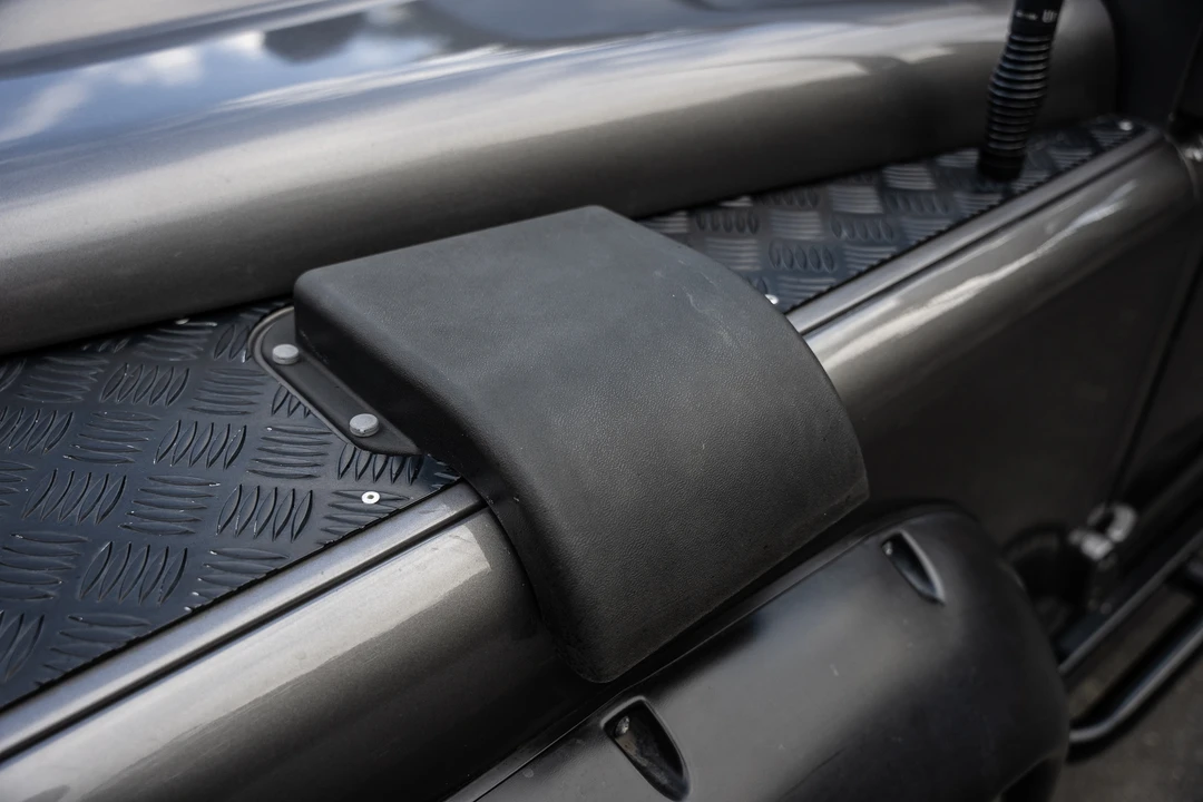 2009 Land Rover Defender 110 - Image 30 of 31