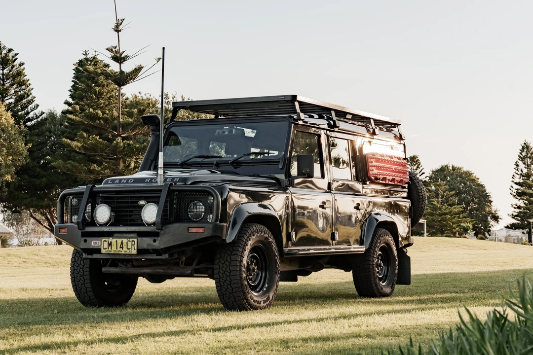 2009 Land Rover Defender 110 - Image 3 of 31