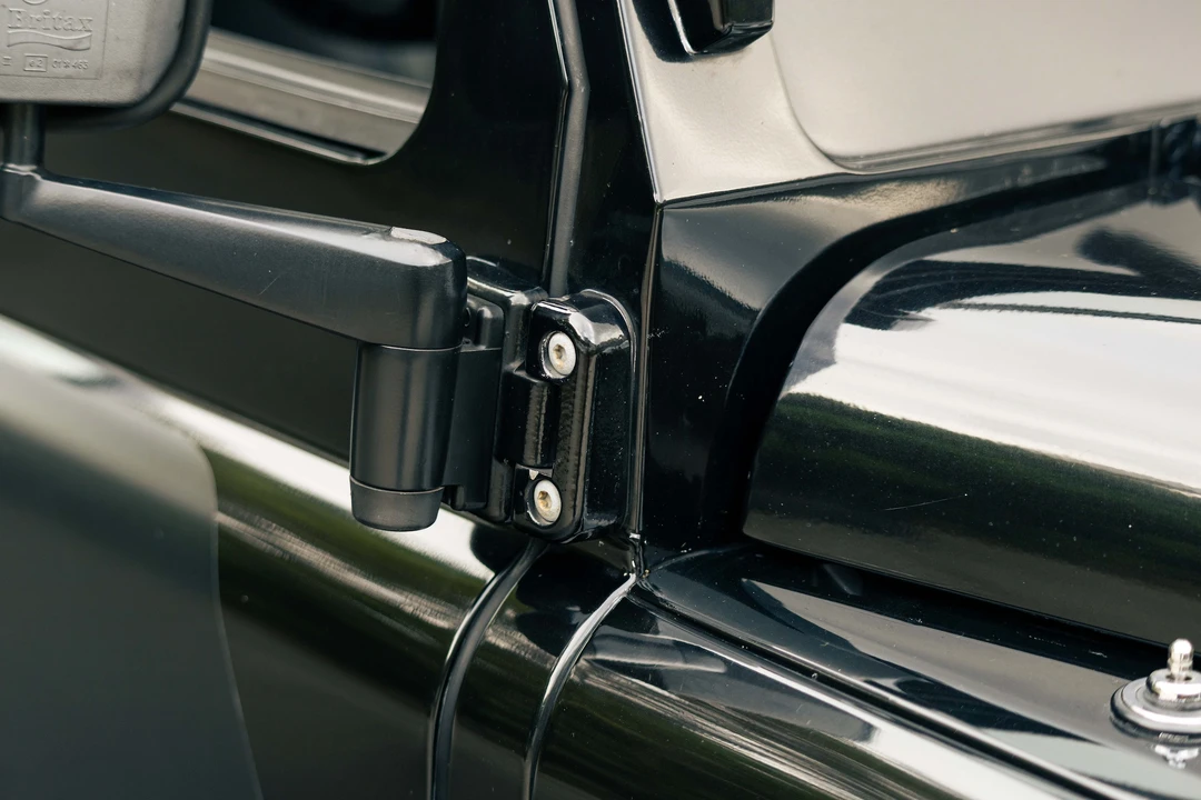2009 Land Rover Defender 110 - Image 22 of 30