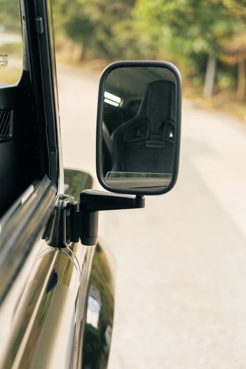 2009 Land Rover Defender 110 - Image 26 of 30