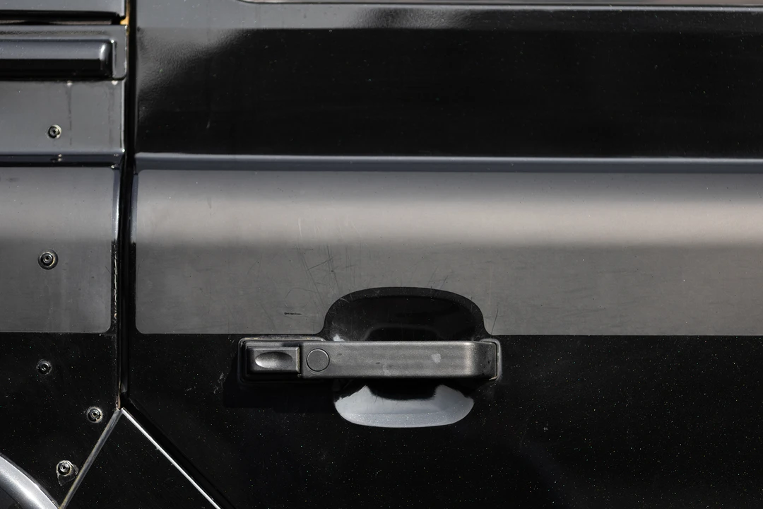 2009 Land Rover Defender 110 - Image 21 of 31