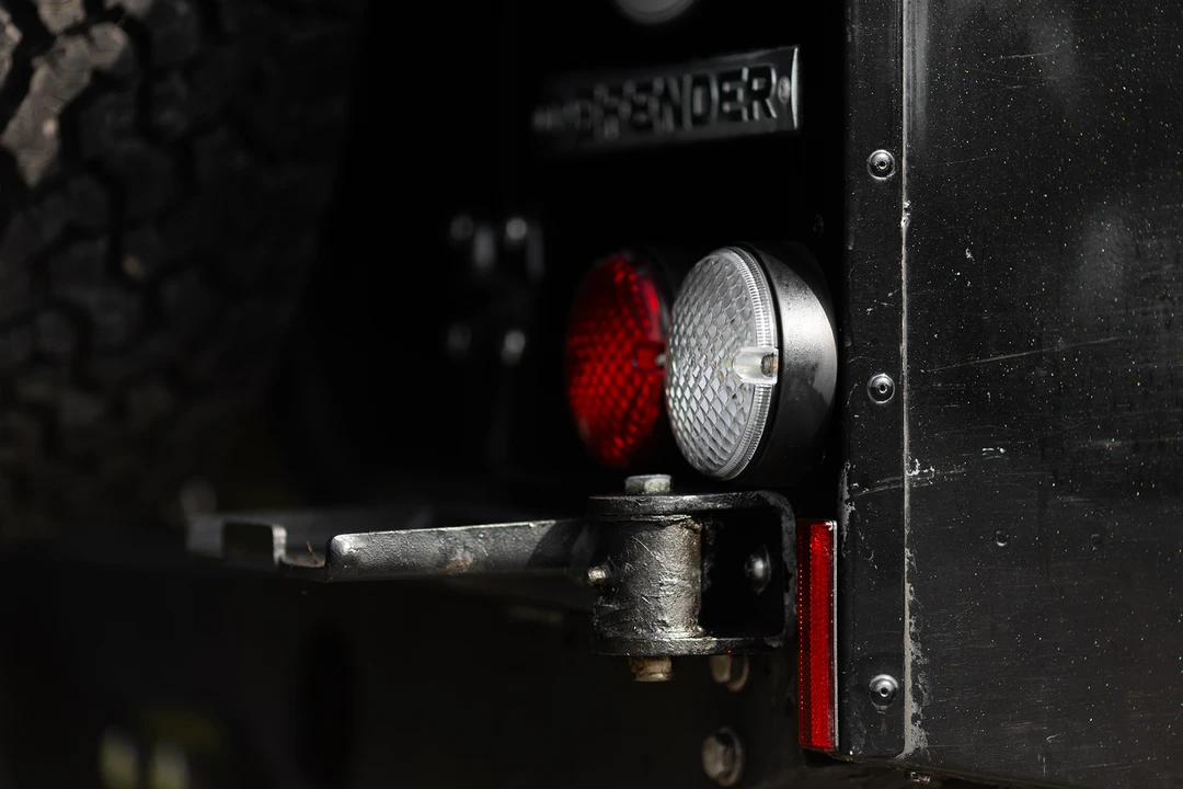2009 Land Rover Defender 110 - Image 26 of 31