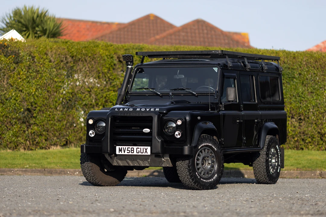 2009 Land Rover Defender 110 - Image 3 of 31