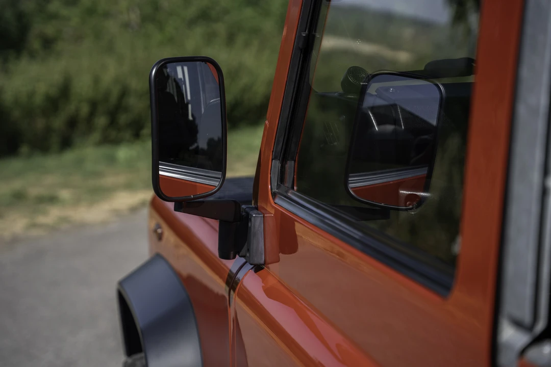2009 Land Rover Defender 110 - Image 20 of 31