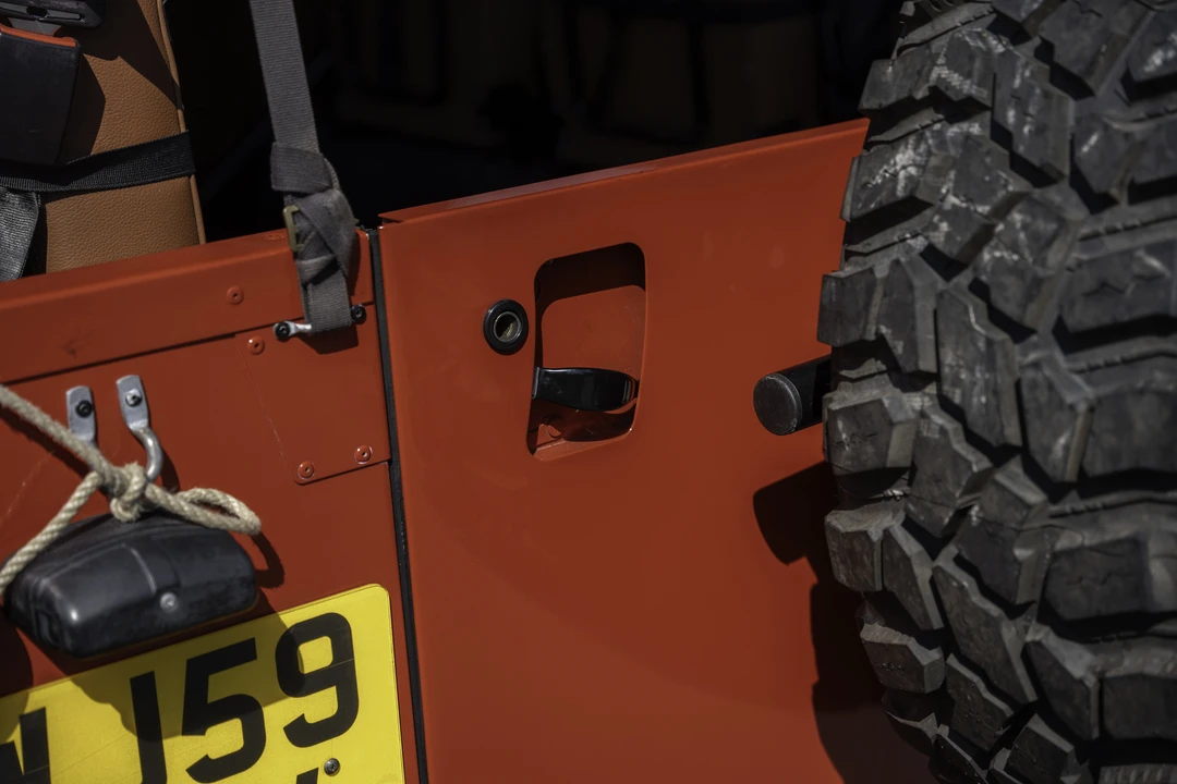 2009 Land Rover Defender 110 - Image 21 of 31