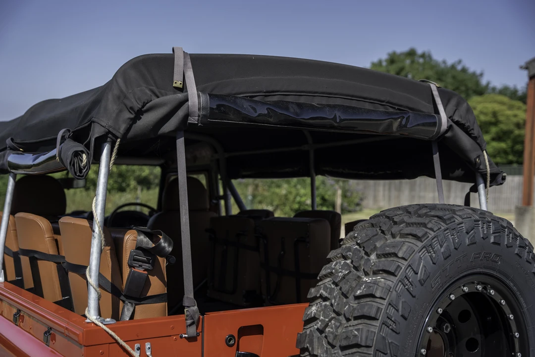 2009 Land Rover Defender 110 - Image 23 of 31