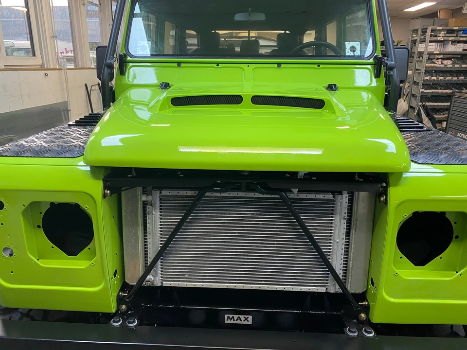 2009 Land Rover Defender 130 - Image 24 of 31