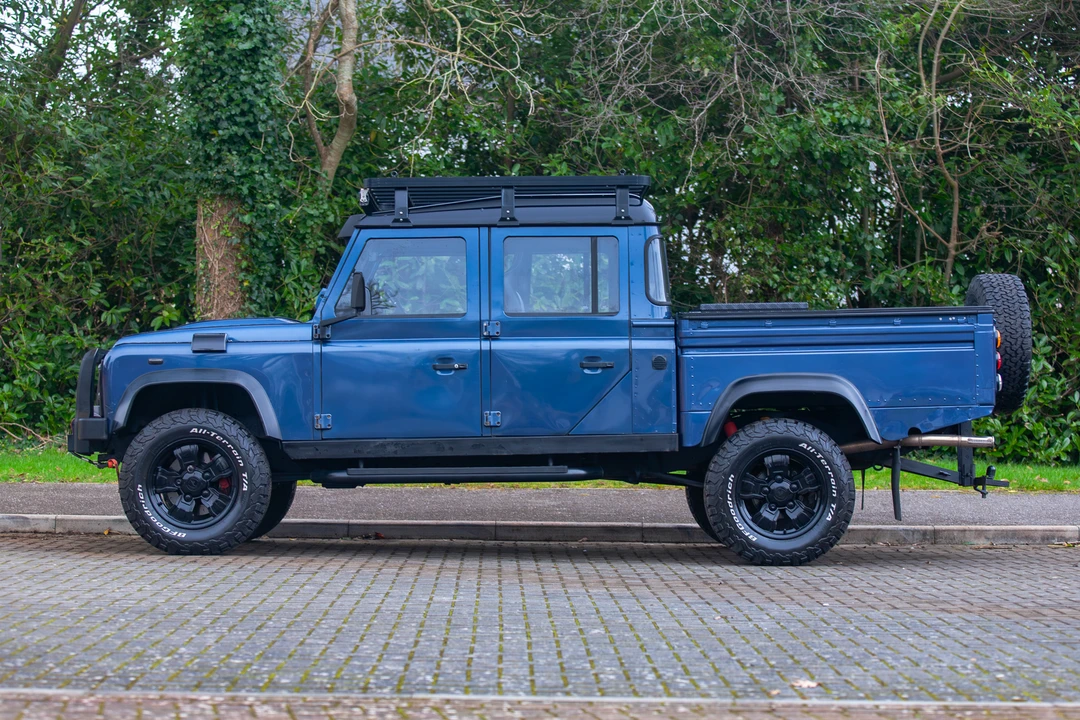 2008 Land Rover Defender 130 - Image 4 of 31