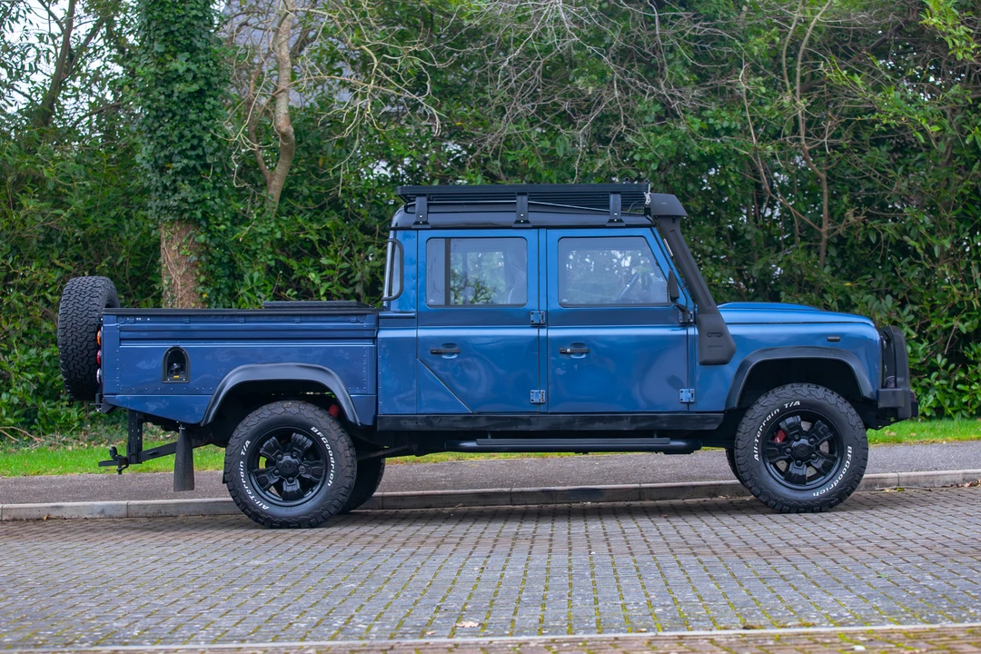 2008 Land Rover Defender 130 - Image 8 of 31