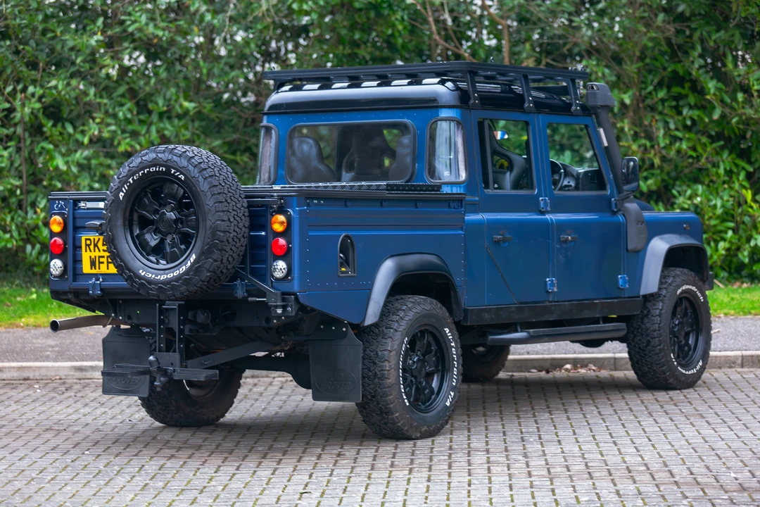 2008 Land Rover Defender 130 - Image 7 of 31