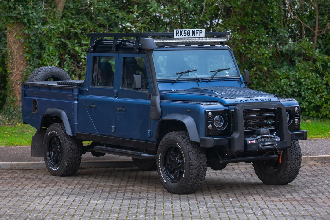 2008 Land Rover Defender 130 - Image 9 of 31