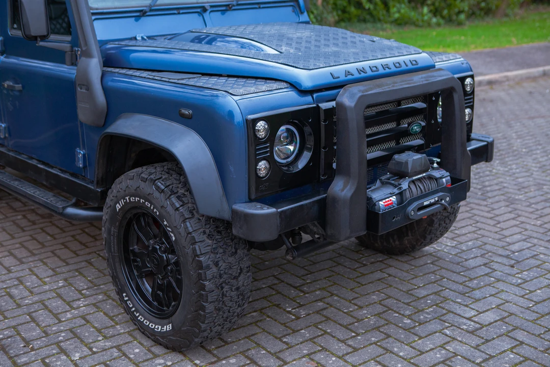 2008 Land Rover Defender 130 - Image 17 of 31