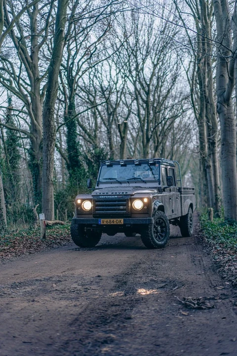 2009 Land Rover Defender 130 - Image 31 of 31