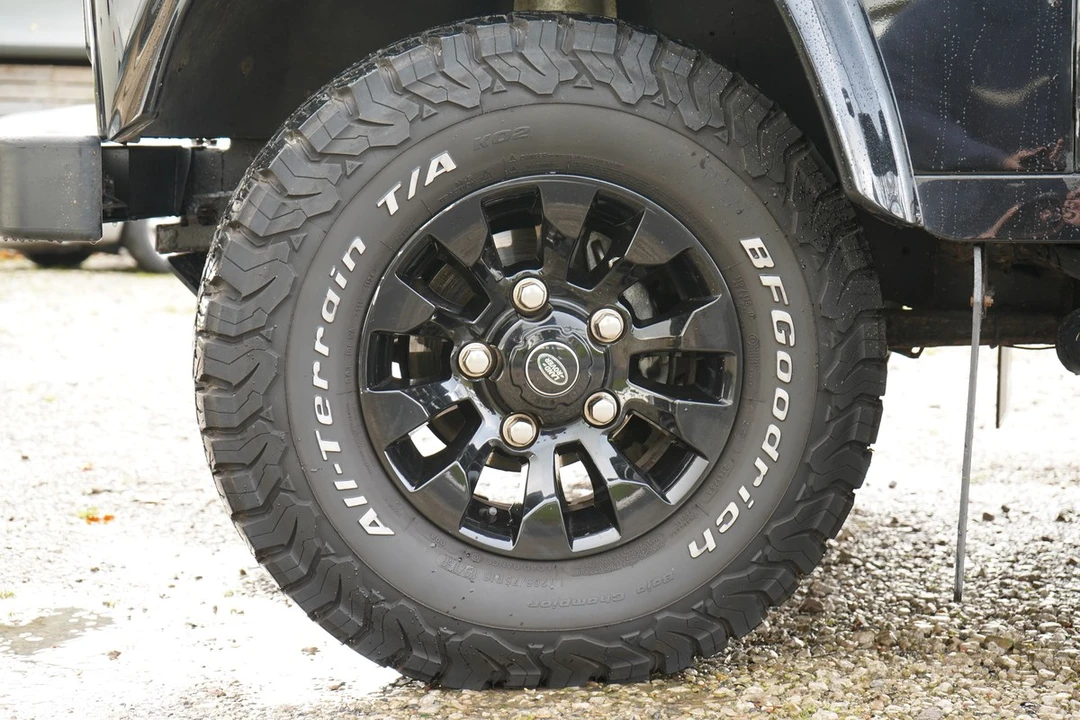 2009 Land Rover Defender 90 - Image 29 of 30