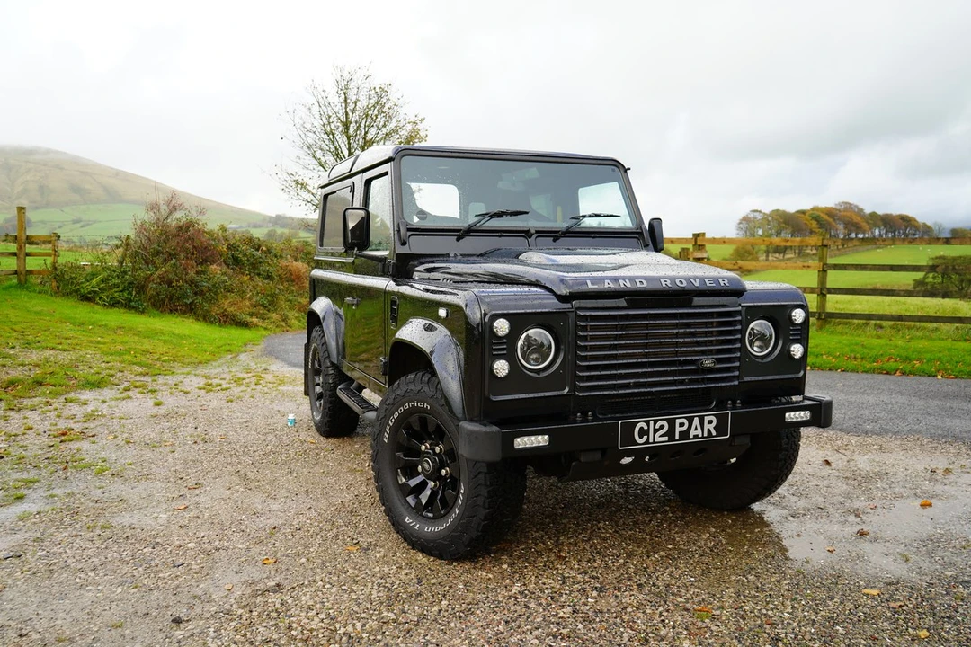 2009 Land Rover Defender 90 - Image 21 of 30