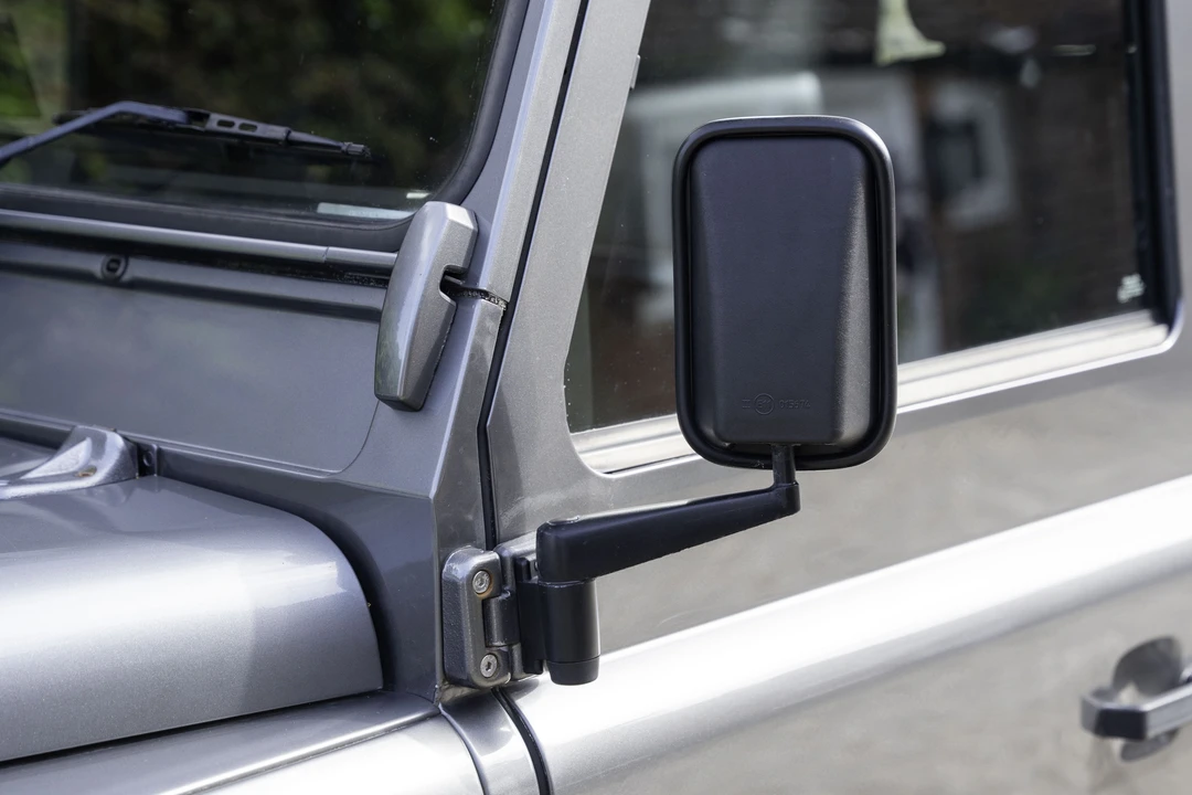 2009 Land Rover Defender 90 - Image 27 of 31