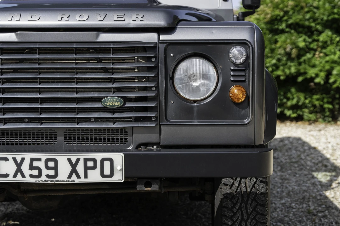 2009 Land Rover Defender 90 - Image 18 of 31