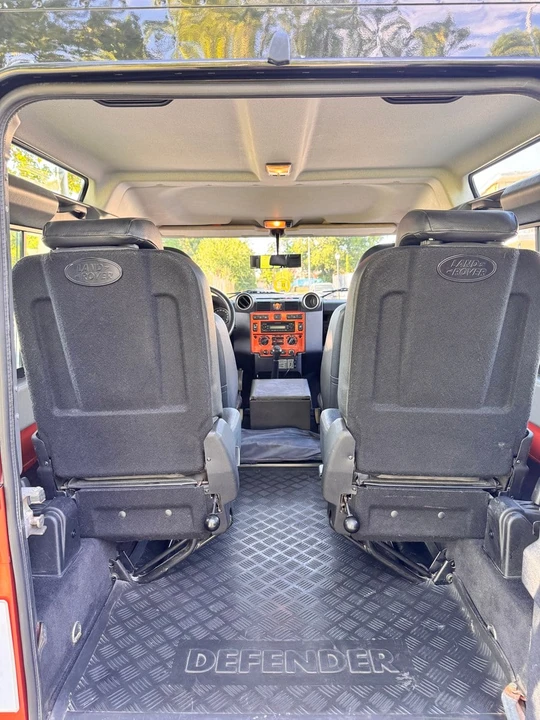 2009 Land Rover Defender 90 - Image 22 of 30