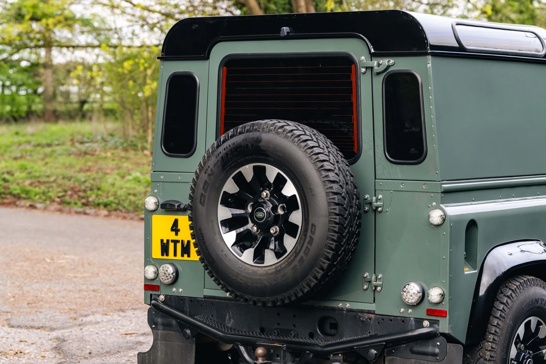 2009 Land Rover Defender 90 - Image 28 of 31