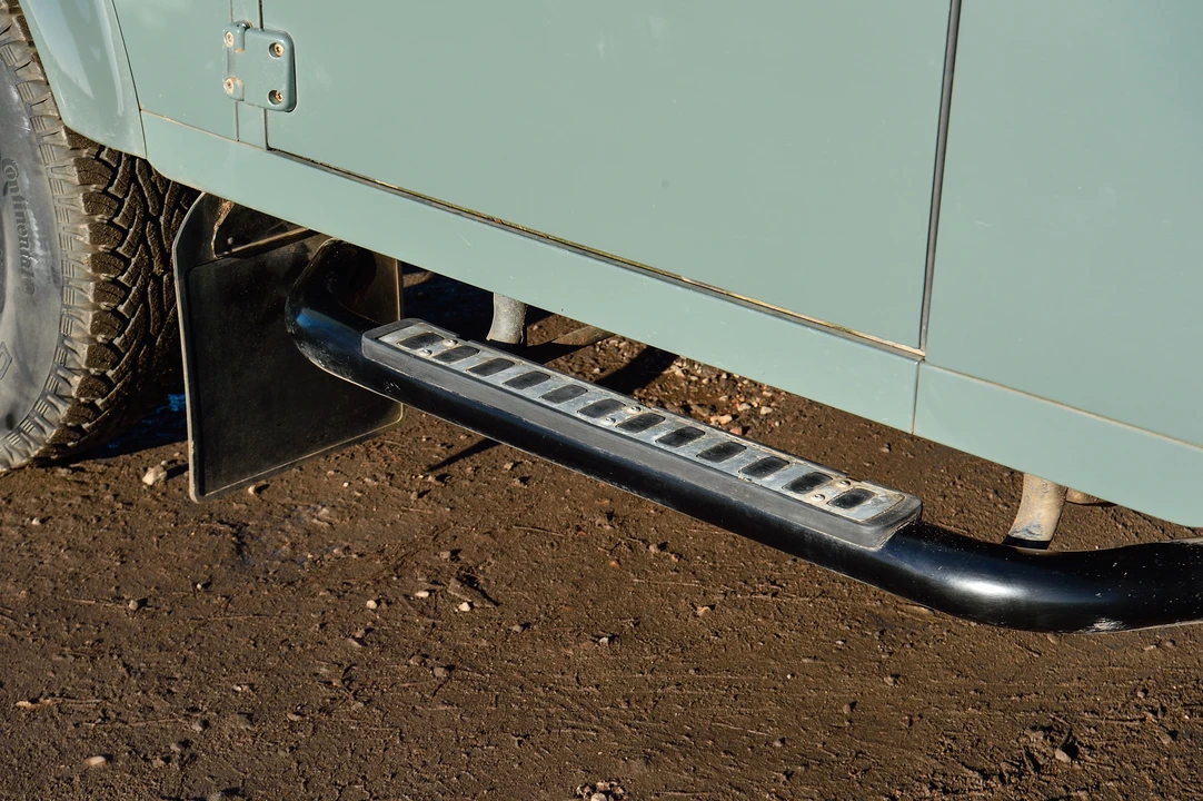 2009 Land Rover Defender 90 - Image 24 of 31