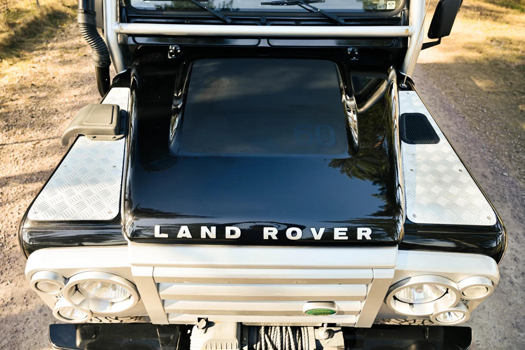 2009 Land Rover Defender 90 - Image 21 of 31