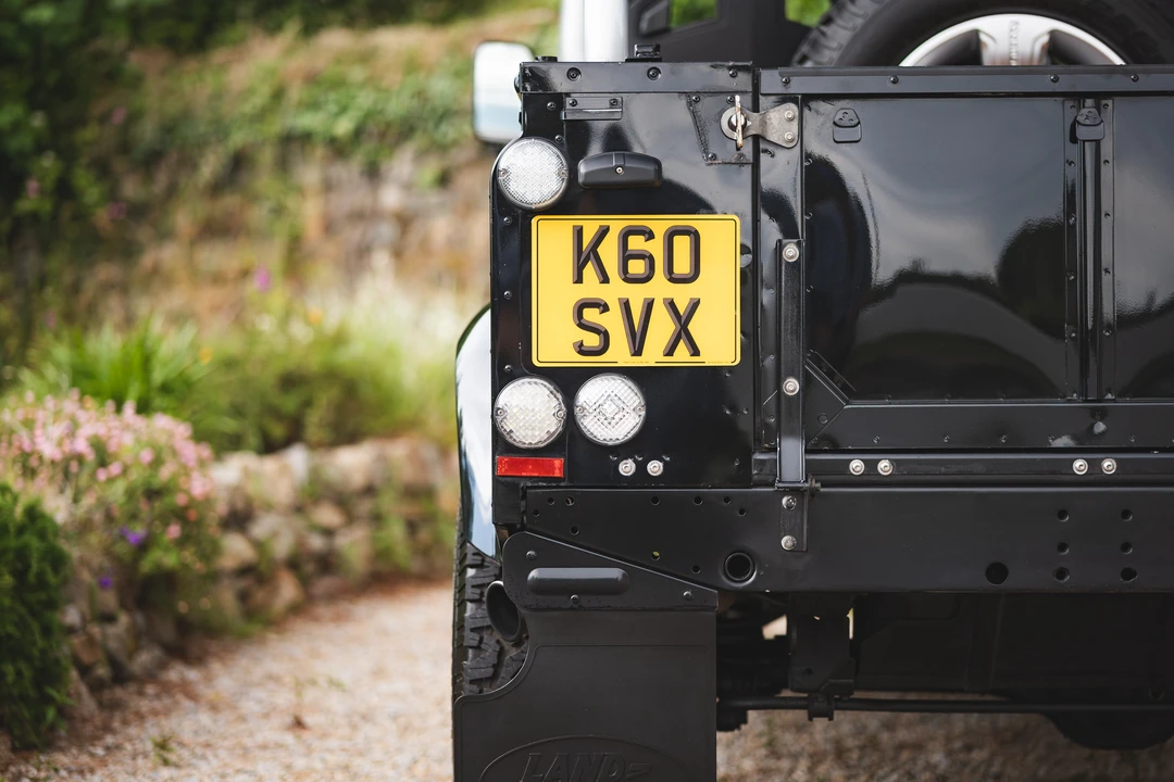2009 Land Rover Defender 90 - Image 25 of 31