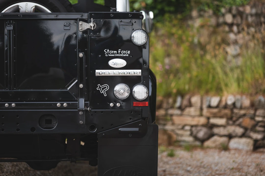 2009 Land Rover Defender 90 - Image 26 of 31