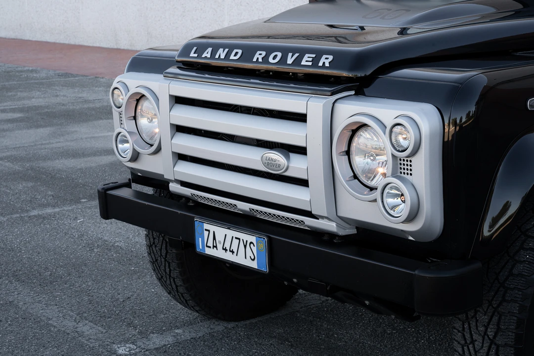 2009 Land Rover Defender 90 - Image 27 of 31