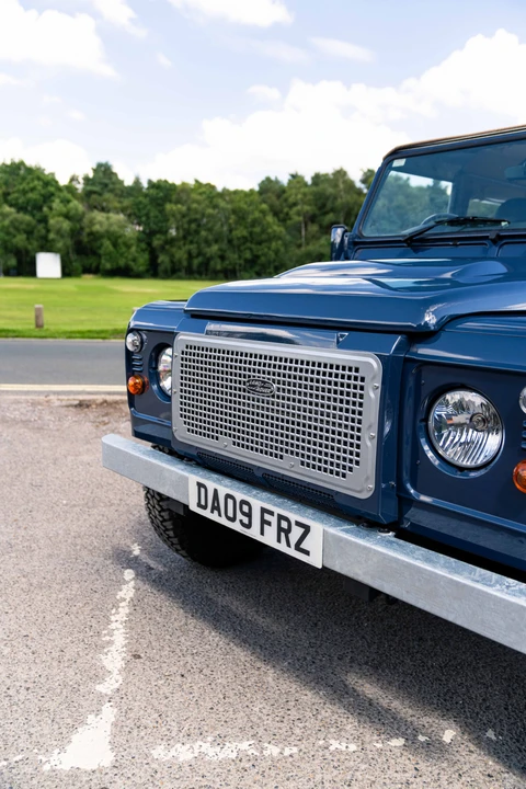2009 Land Rover Defender 90 - Image 26 of 31