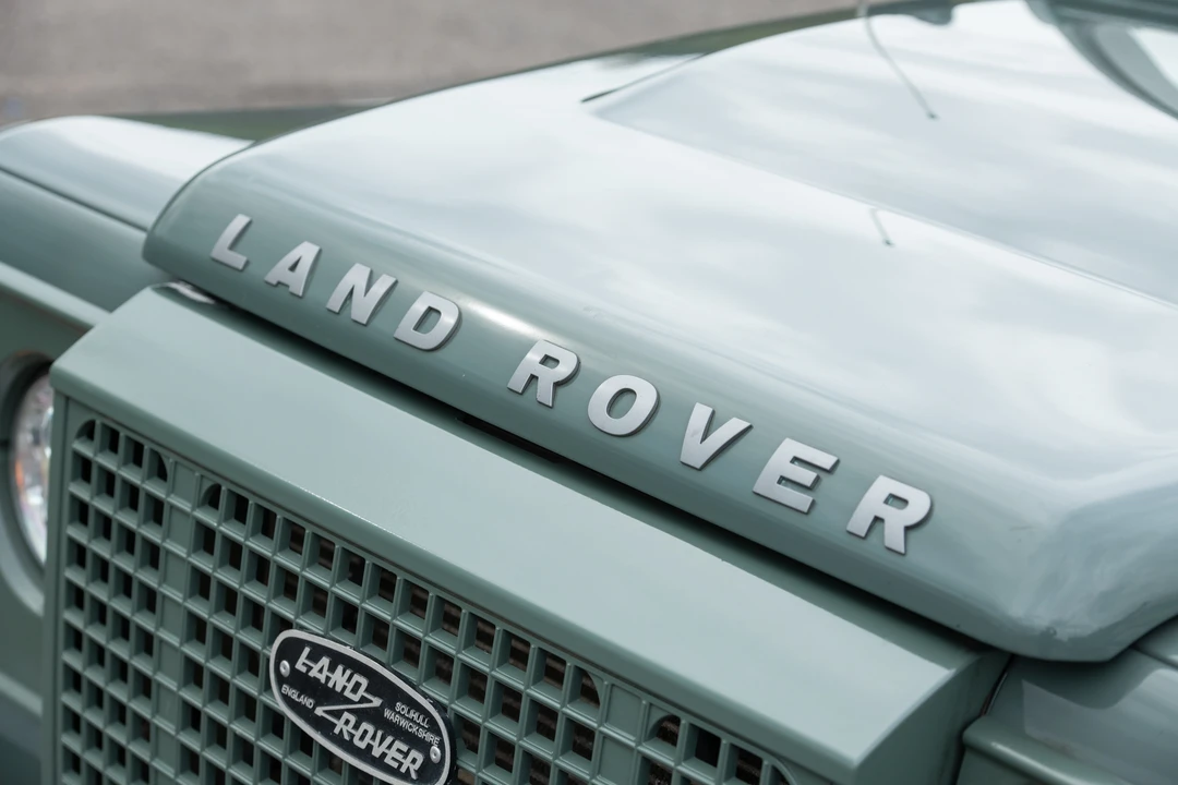 2009 Land Rover Defender 90 - Image 15 of 31