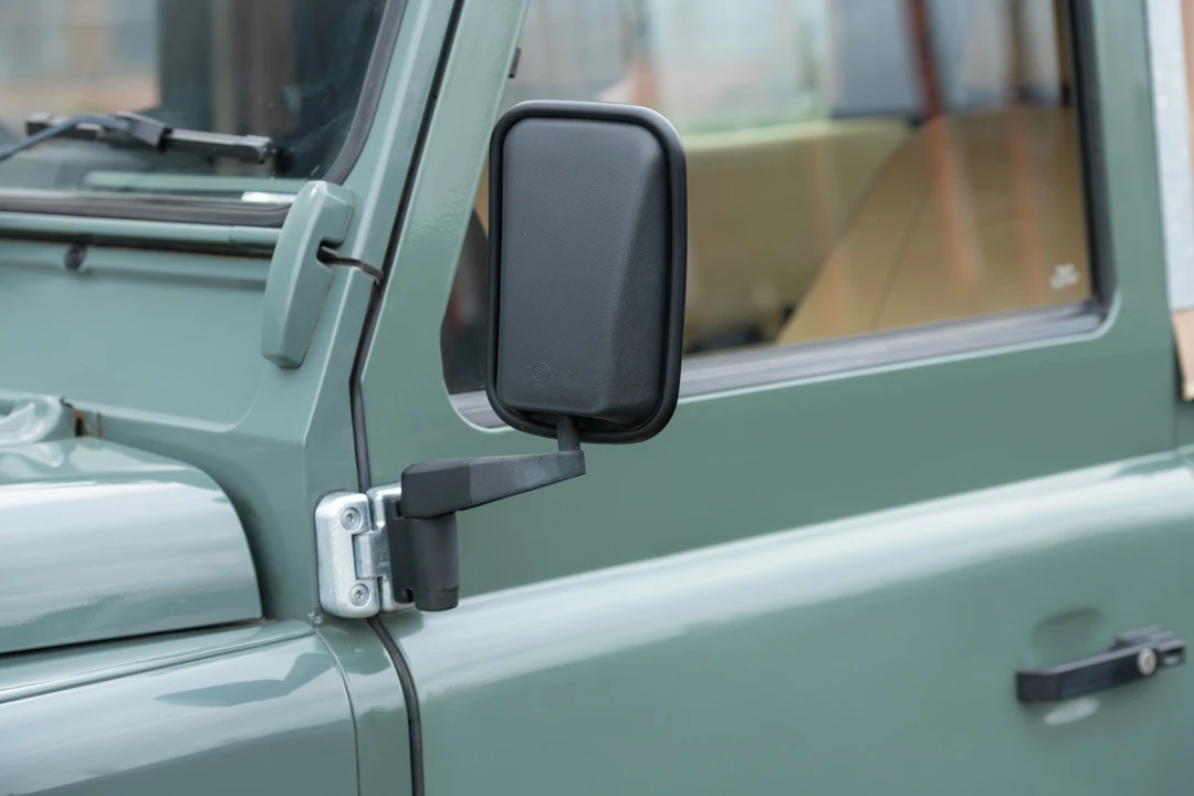 2009 Land Rover Defender 90 - Image 26 of 31