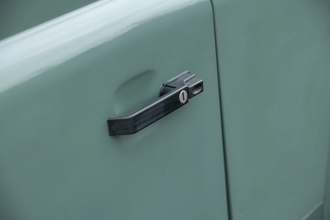2009 Land Rover Defender 90 - Image 28 of 31