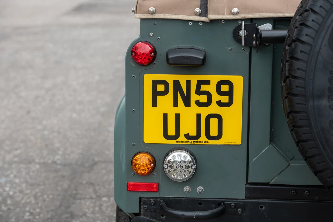 2009 Land Rover Defender 90 - Image 23 of 31