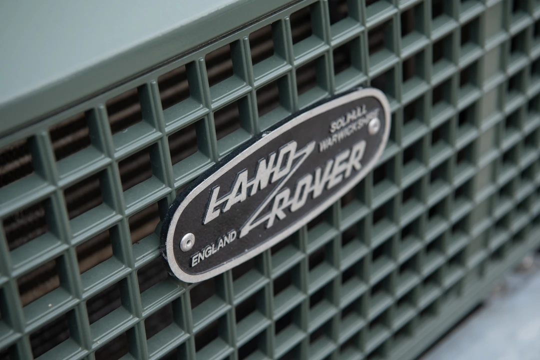 2009 Land Rover Defender 90 - Image 19 of 31