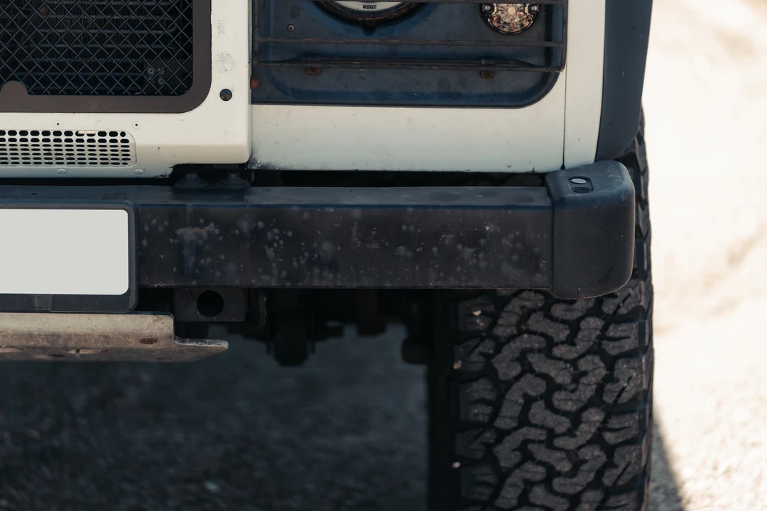 2009 Land Rover Defender 90 - Image 15 of 31