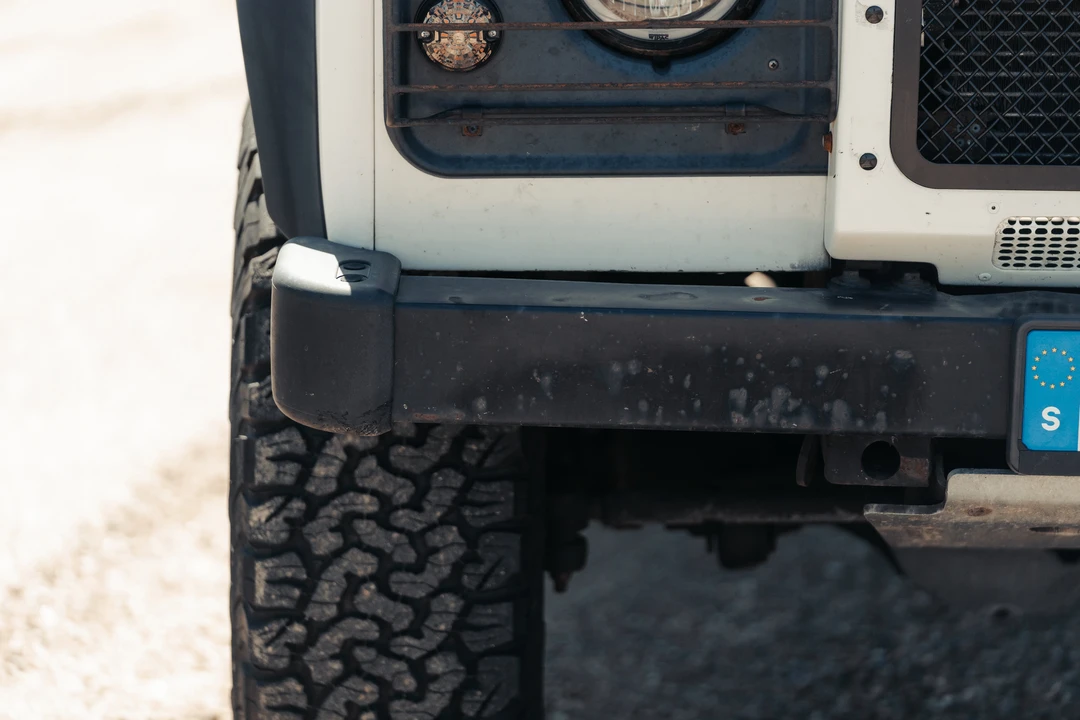 2009 Land Rover Defender 90 - Image 16 of 31