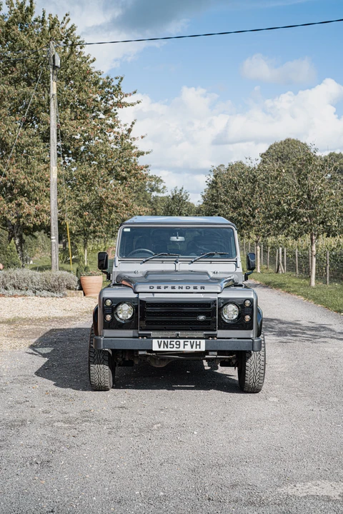 2009 Land Rover Defender 90 - Image 15 of 31