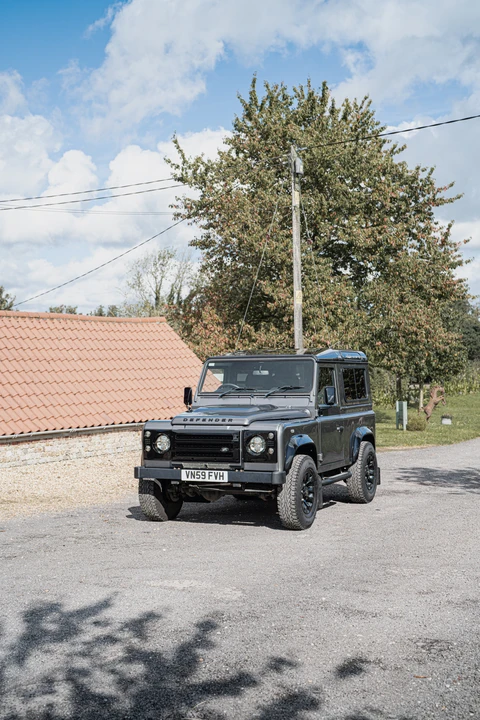 2009 Land Rover Defender 90 - Image 16 of 31
