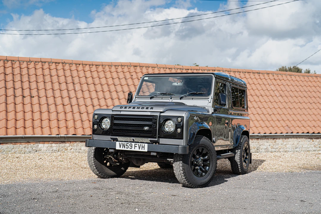 2009 Land Rover Defender 90 - Image 18 of 31
