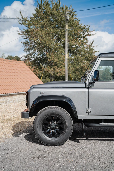 2009 Land Rover Defender 90 - Image 27 of 31